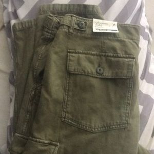 American Eagle boyfriend crop